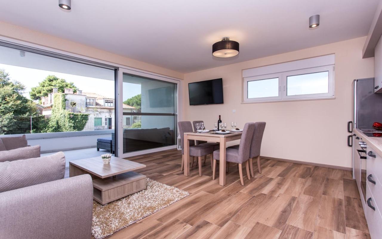 מאלינסקה Waterfront Apartments Pia - Marija מראה חיצוני תמונה